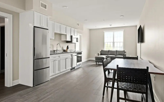 Bywater Suite Hotel