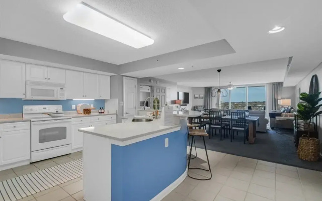 Yacht Club Villas 2-902