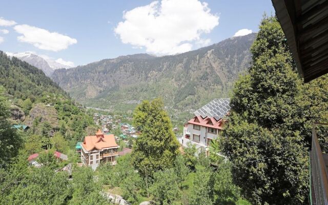 OYO 13719 Home Hill View 1BHK near Hadimba
