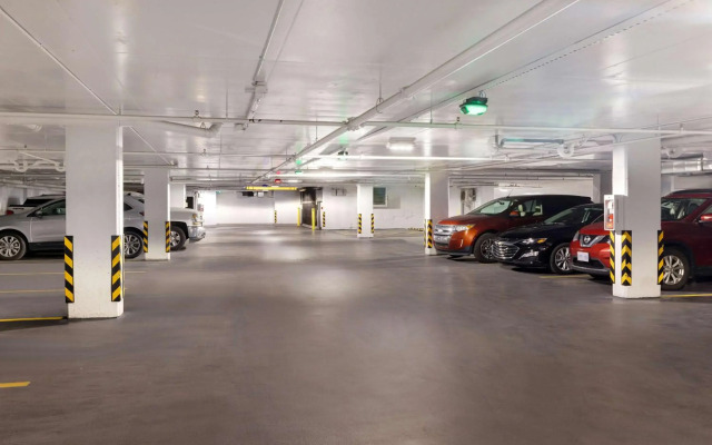 Home2 Suites by Hilton Montreal Dorval