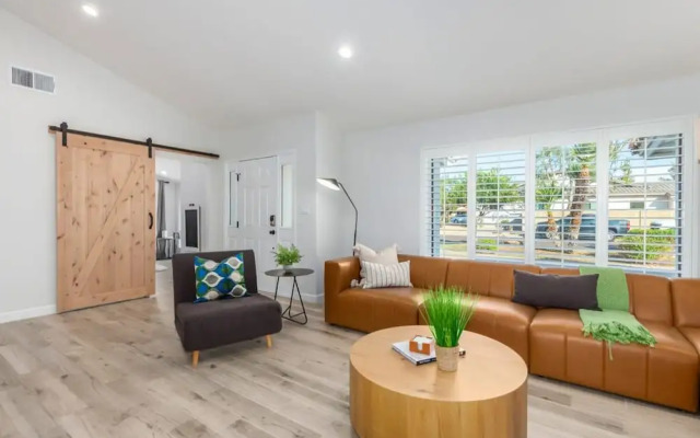 The Larkspur 2 Masters Heated Pool Gameroom