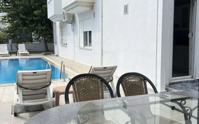 Side park villa 2