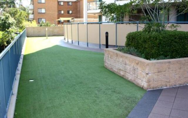 Twin Pines 401 - Cbd Location