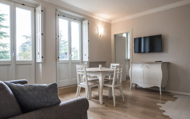 Villa Italia Luxury Suites and Apartments