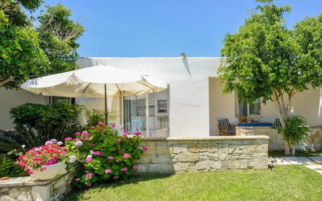 Marika Studios & Apartments