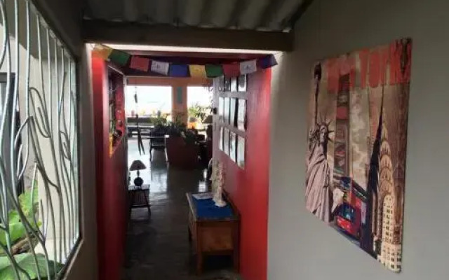 Sensayuma Backpackers