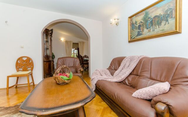 Apartman Lucija