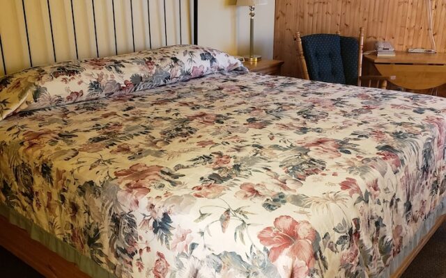 Columbia River Inn