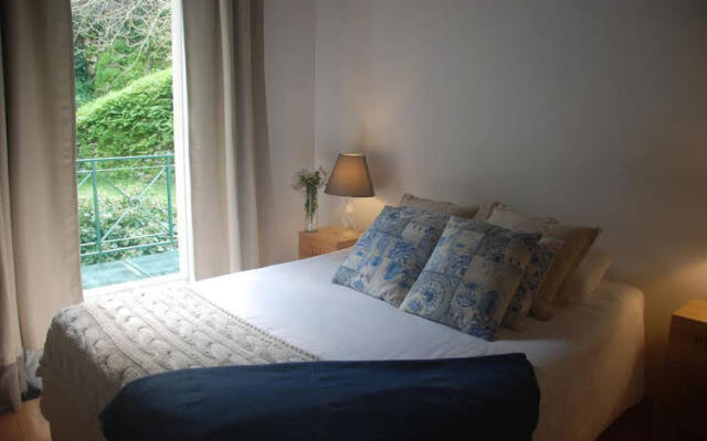 Sintra Center Guest House