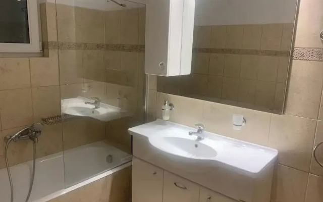 Helios  Apartments