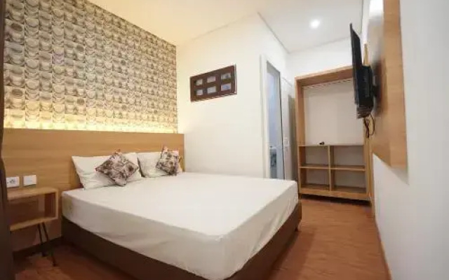 Senayan Suites