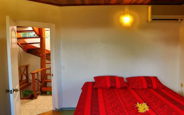 Hana Iti Beach House