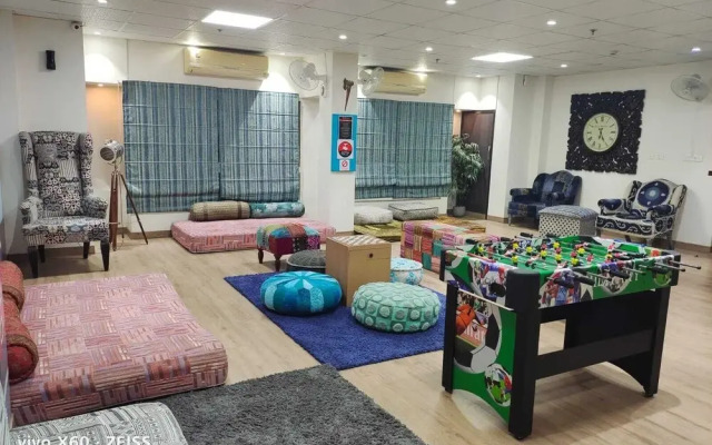 House of Backpackers