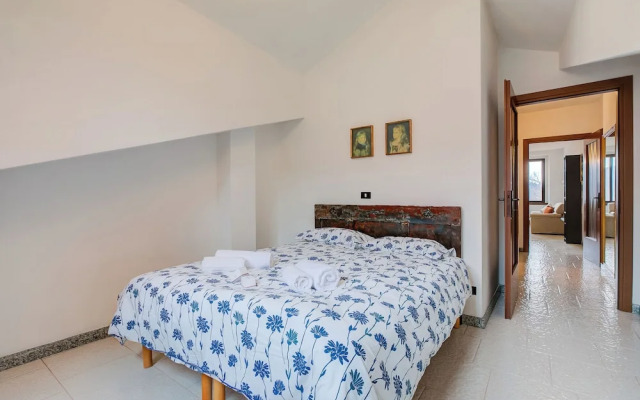 Ortensia Blu Lake And Relax