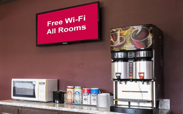 Red Roof Inn Dayton - Huber Heights