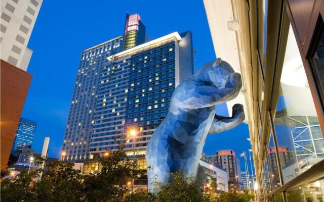 Aloft Denver Airport at Gateway Park