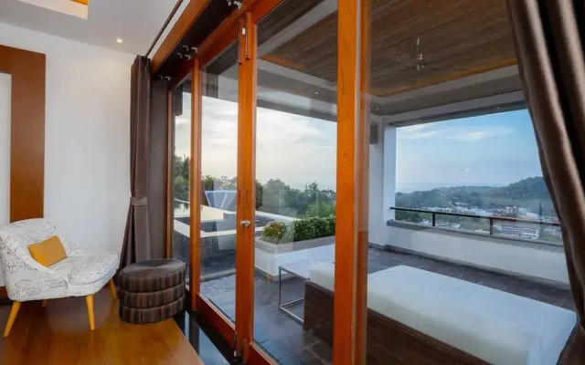 Seaview Villa In Hilltop Estate - VYS1