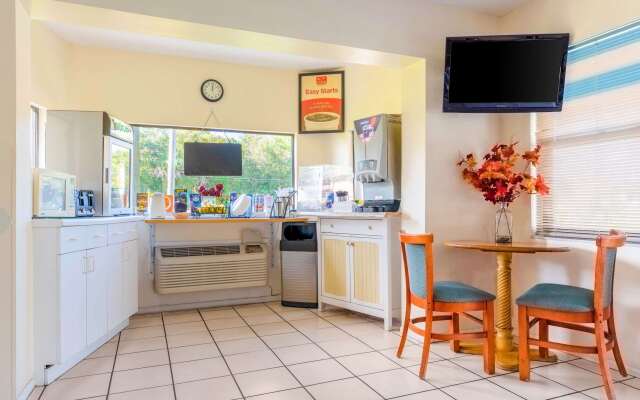 Econo Lodge Crystal River