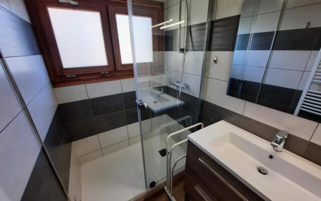 Appartement Les Menuires, 3 pièces, 8 personnes - FR-1-452-182