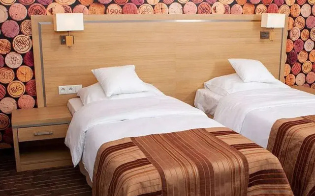 Grape Town Hotel