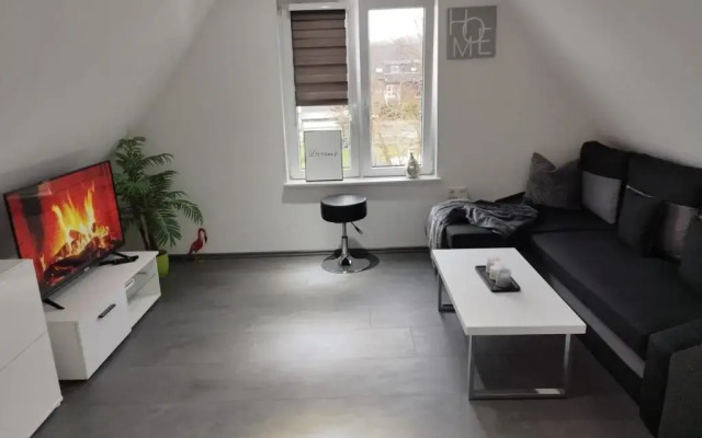 TRUTH Studio - Queensize Bett - Netflix - Küche