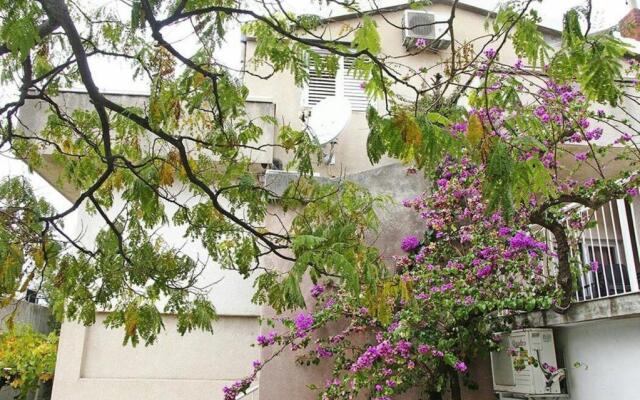 Apartment for two near sea