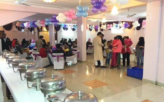 Kashish Residency & Banquet