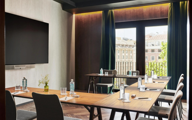 Thompson Madrid, by Hyatt