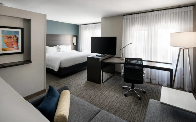 Residence Inn by Marriott Toronto Mississauga West