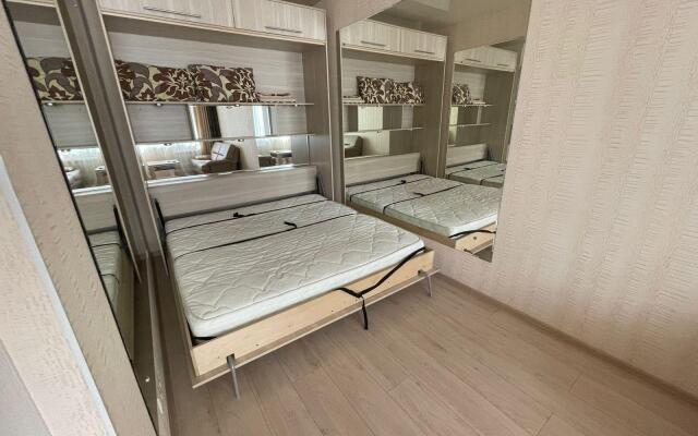 Аврора  на проспекте Притомский 11/1