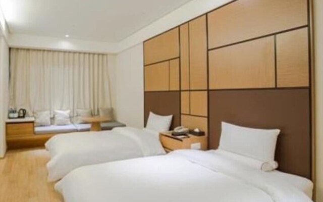 Ji Hotel (Shanghai Pudong Airport, Chengnan Road)