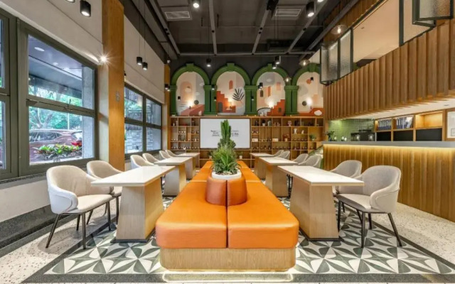 Xiamen Airport SM City Plaza Yunrui@Hotel