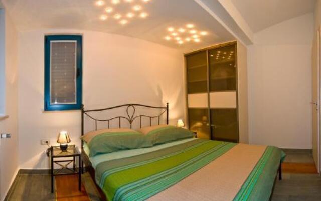 Rooms and Apartments Villa Dama