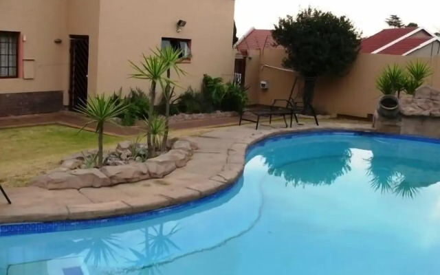 Augusta Villa St Pio Guest House