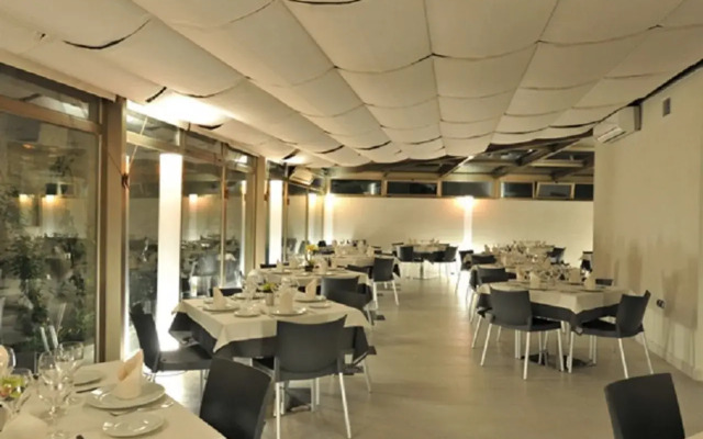 ON ALETA ROOM designed for adults