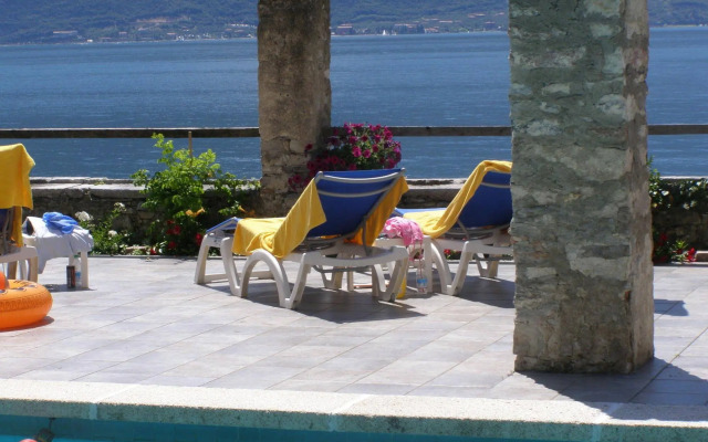 Villa Romantica