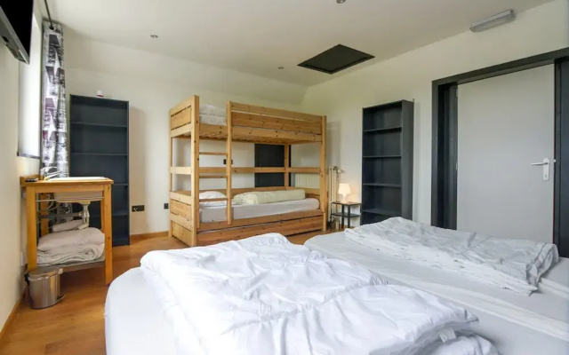 Group Accommodation for Families in Houyet