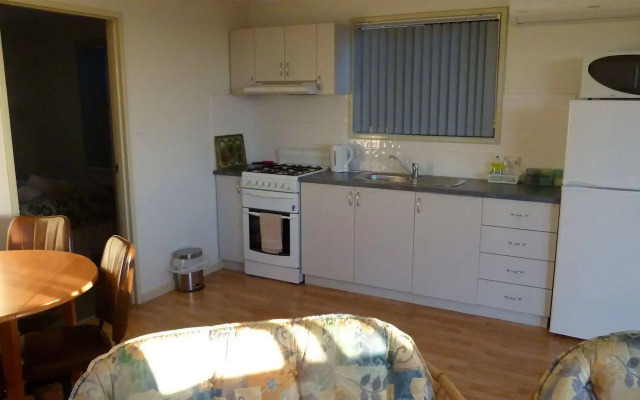 Twin Waters Caravan Park - Dawesville