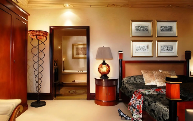 Peermont D'oreale Grande at Emperors Palace