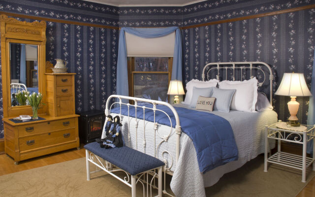 Franklin Victorian Bed and Breakfast - Sparta