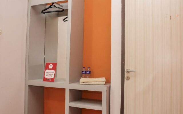 Ten House Guest & Resto by RedDoorz