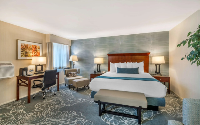 Best Western Plus Carpinteria Inn