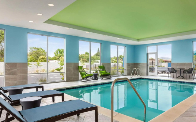 Hampton Inn & Suites Oroville