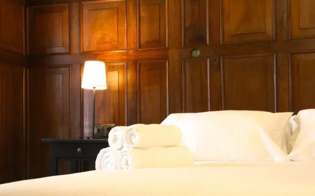 Cathedral Apartment - SSHousing