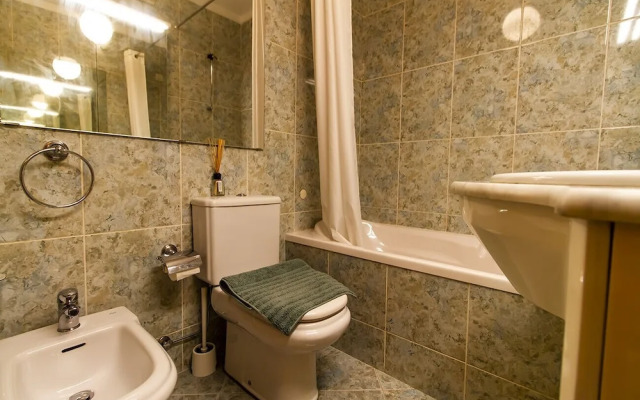 Porto Gaia Grand Duplex by Homing