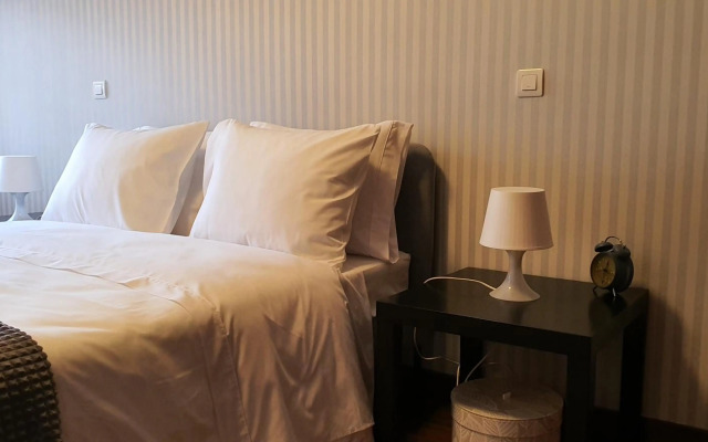 VIVER D'AMOR Oporto Douro River Flat