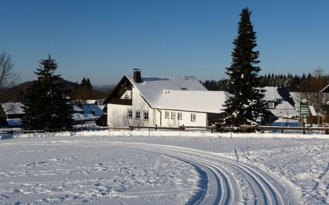 Ferienwohnung Astenpanorama