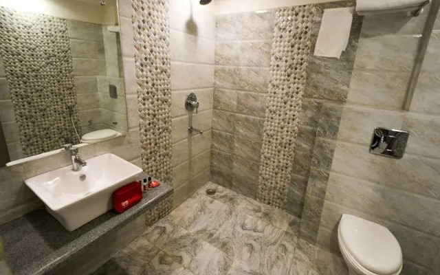 OYO 514 Nirvana Hotel