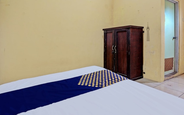 Hotel O Lili Kost SyariahNearKetapang Royal City