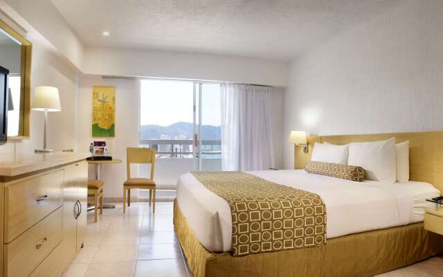 HS HOTSSON Hotel Acapulco